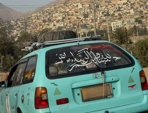 Kabul: traffic, carpets and a too long abaya